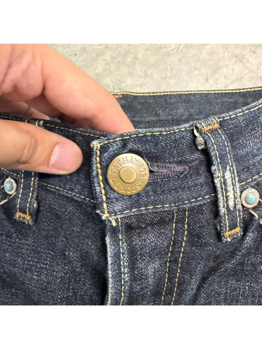 2000's Levi's 705 Selvedge Japanese Denim Jeans